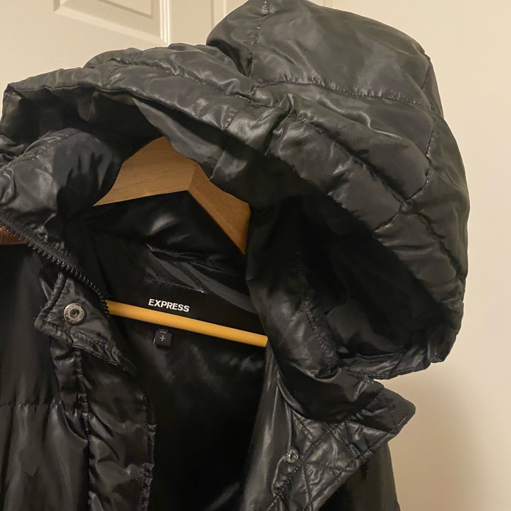 EXPRESS Puffer Jacket - Picture 11 of 15